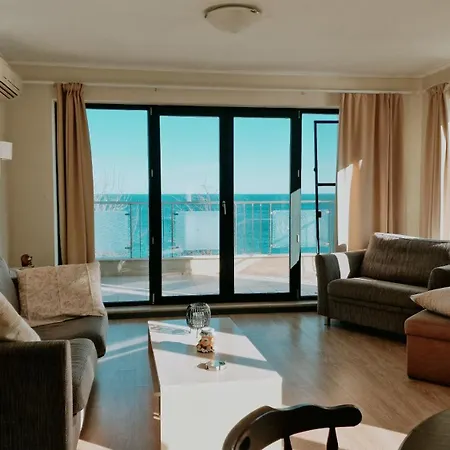 бийч - Byala Apartament Bjała