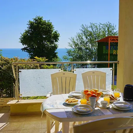 Apartment бийч - Byala *
