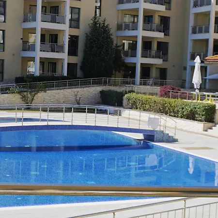 бийч - Byala Apartment *