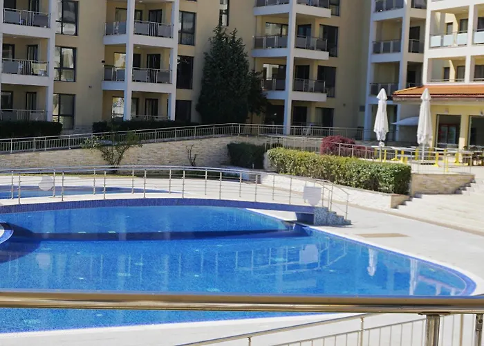 бийч - Byala Apartment *